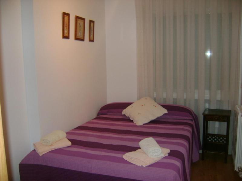 Apartamentos Pirineos Ordesa El Pueyo de Araguás Zimmer foto